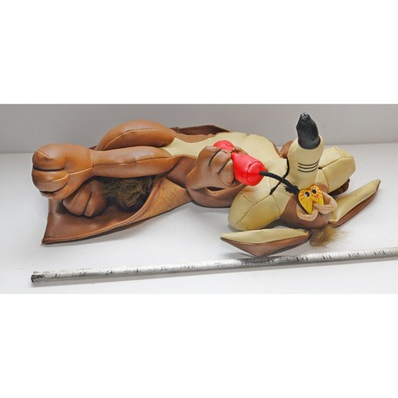 Vtg Wile E Coyote Remote Control Holder Hilarious Beep Beep Ca. 2000 Looney tune - Picture 12 of 13